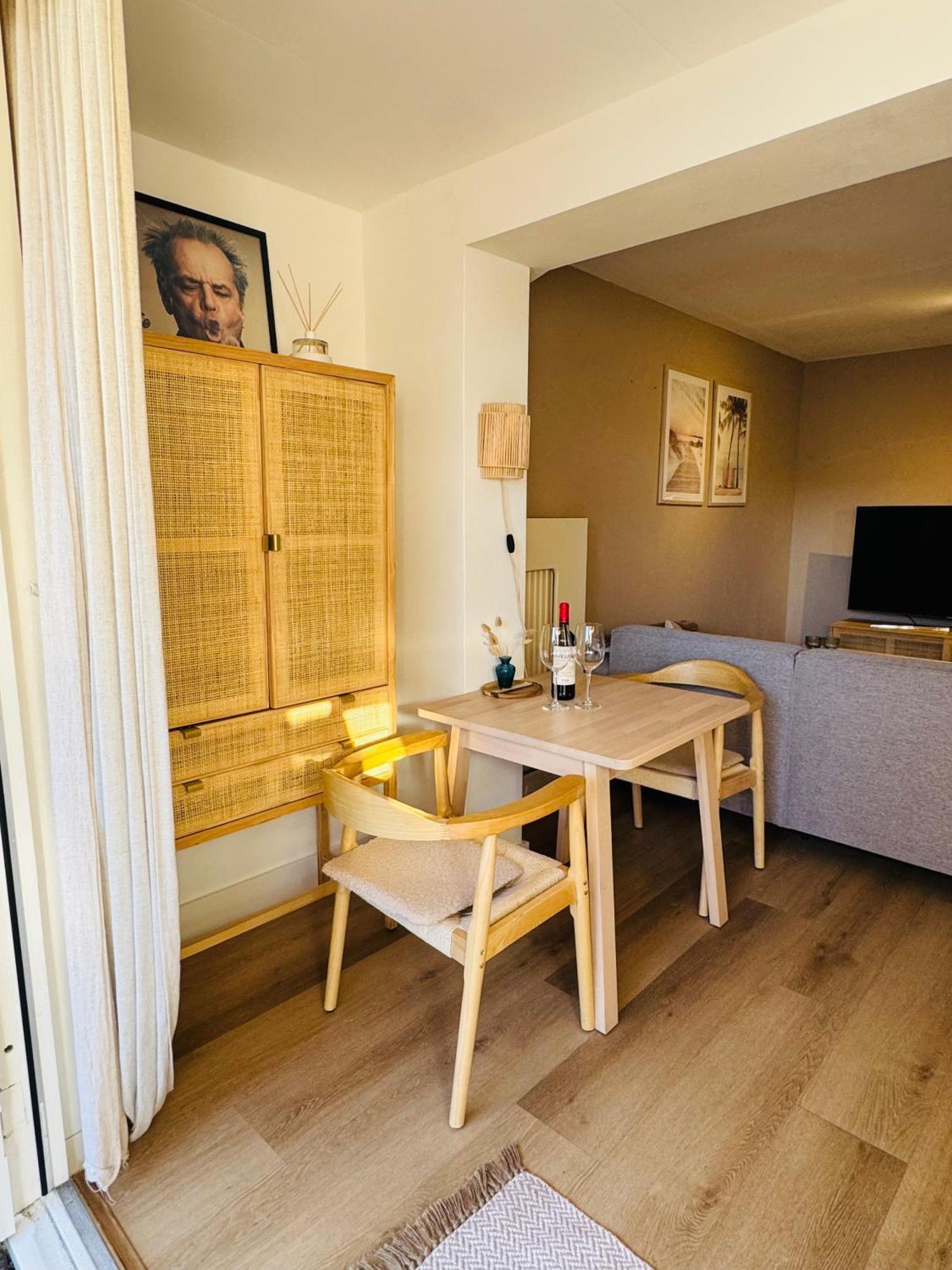 Hello Noordwijk - Souterrain Hoogwakersbosstraat 6 Apartment Bagian luar foto